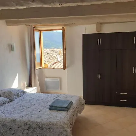 Duplex Vue 50m De La Des Sablettes مينتون