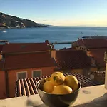 Duplex Vue 50m De La Des Sablettes マントン