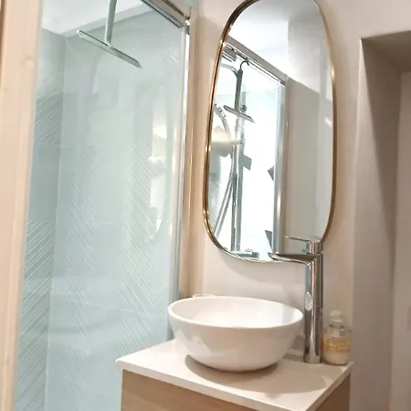 Duplex Vue 50m De La Des Sablettes マントン
